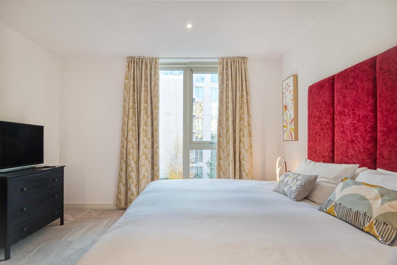 Austin David Apartments Royal Wharf Londres Extérieur photo